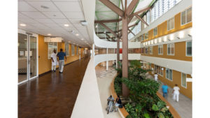 Curaçao Medical Center / Architecture by OZ Curaçao & EGM architecten