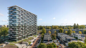 Twotwofive Amstelveen / Architecture by OZ Amsterdam